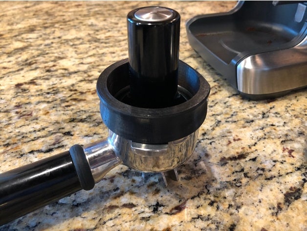 Breville Smart Grinder Pro BCG820BSSXL and a Breville 54mm portafilter funnel